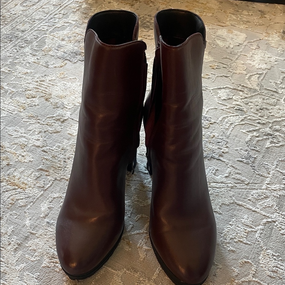 DKNY Burgudy Booties